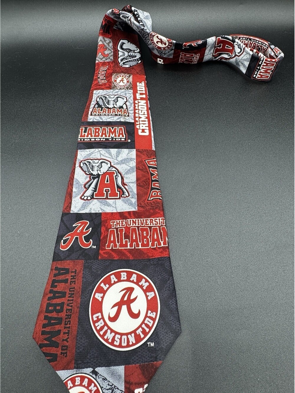 Alabama Crimson Tide Eagles Wings 100% Silk Necktie NCAA College Football Tie